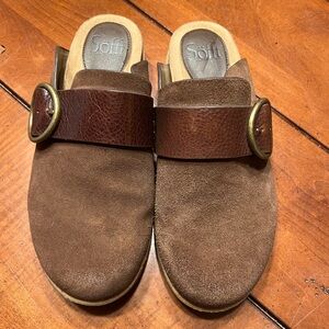 Women’s Sofft Billie Clog Size 7 M Brown Suede Slip On Mule